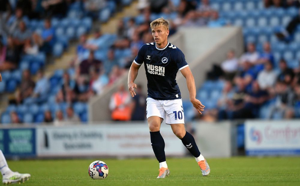 Millwall FC - Millwall announce Zian Flemming signing