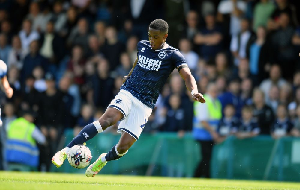 Millwall FC - Millwall display new home kit at Gillingham