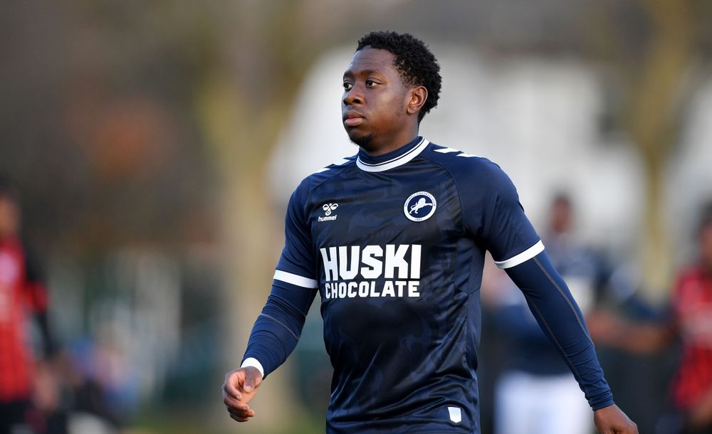 Kamarl Grant signs for Millwall FC 